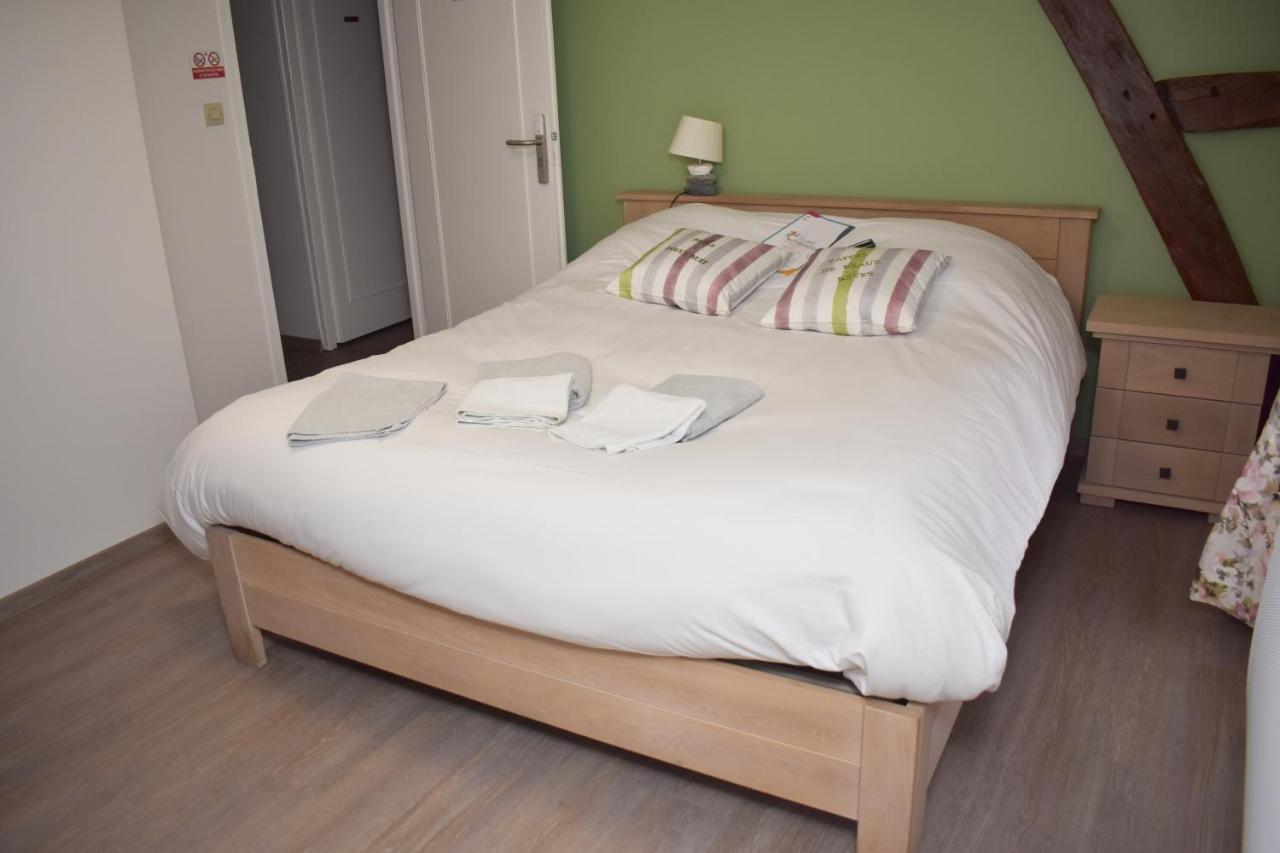 Auberge Saint Fergeux Gionges Luaran gambar