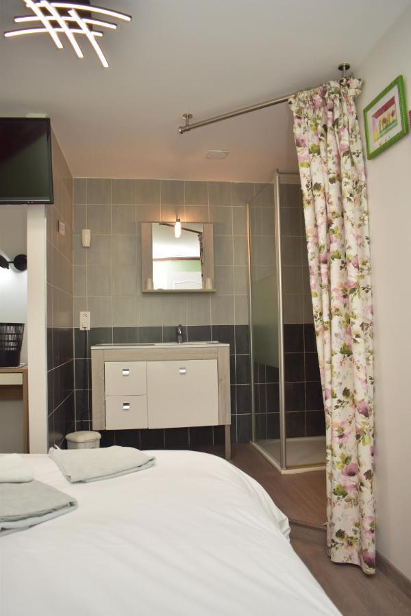 Auberge Saint Fergeux Gionges Luaran gambar