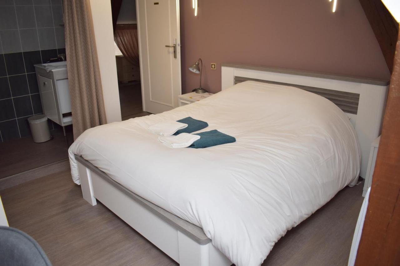Auberge Saint Fergeux Gionges Luaran gambar