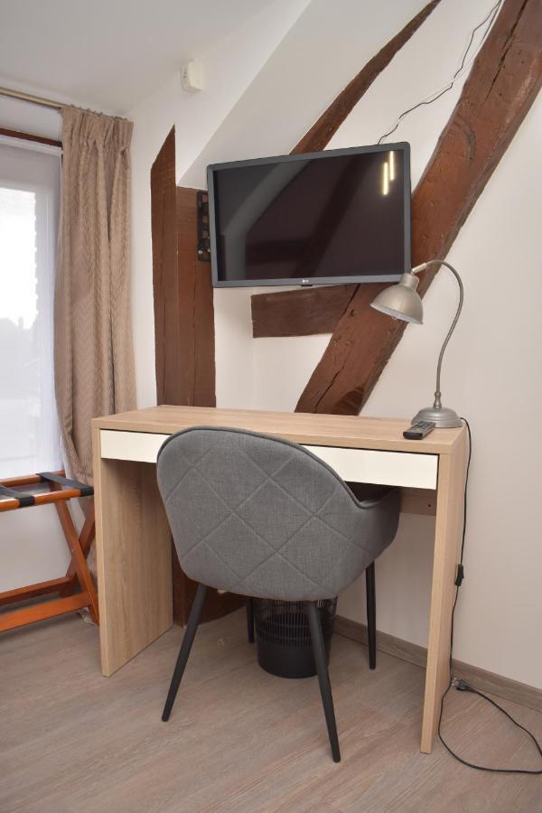 Auberge Saint Fergeux Gionges Luaran gambar