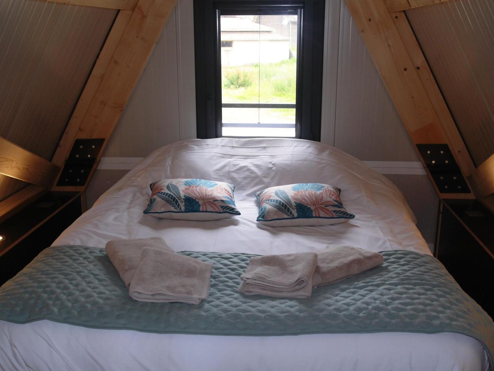 Auberge Saint Fergeux Gionges Luaran gambar